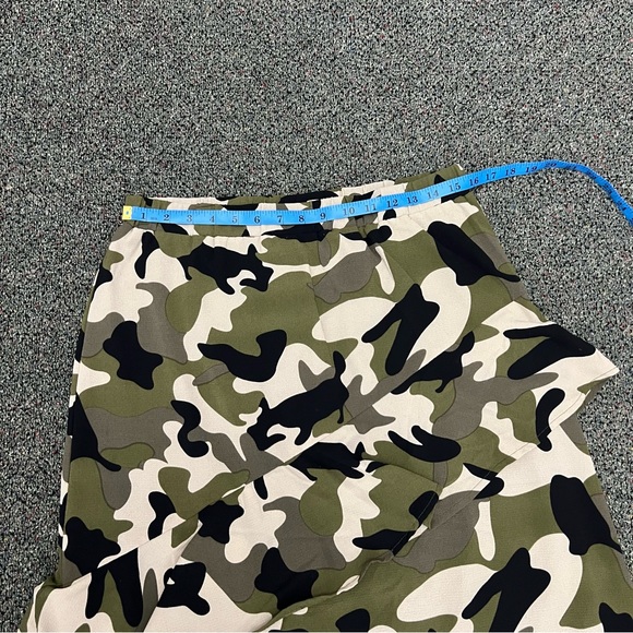 ASOS Black Green & Khaki Camo Midi Asymmetrical Tiered Ruffle Warp Skirt Sz L - Picture 13 of 14